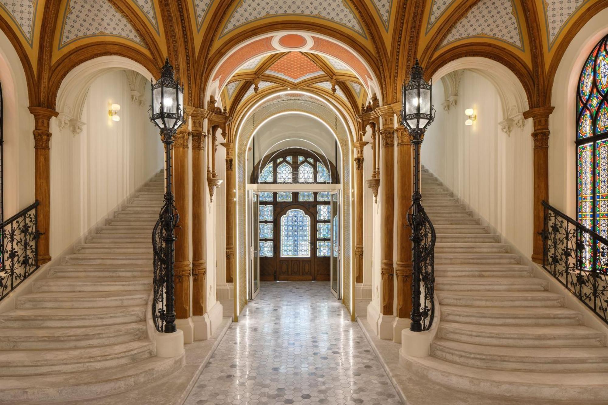 W Budapest Esterno foto